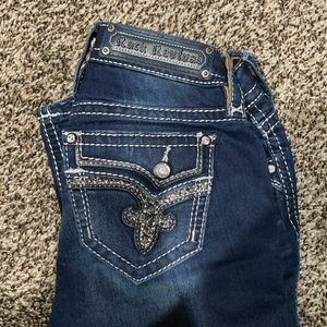 Like new skinny jeans.